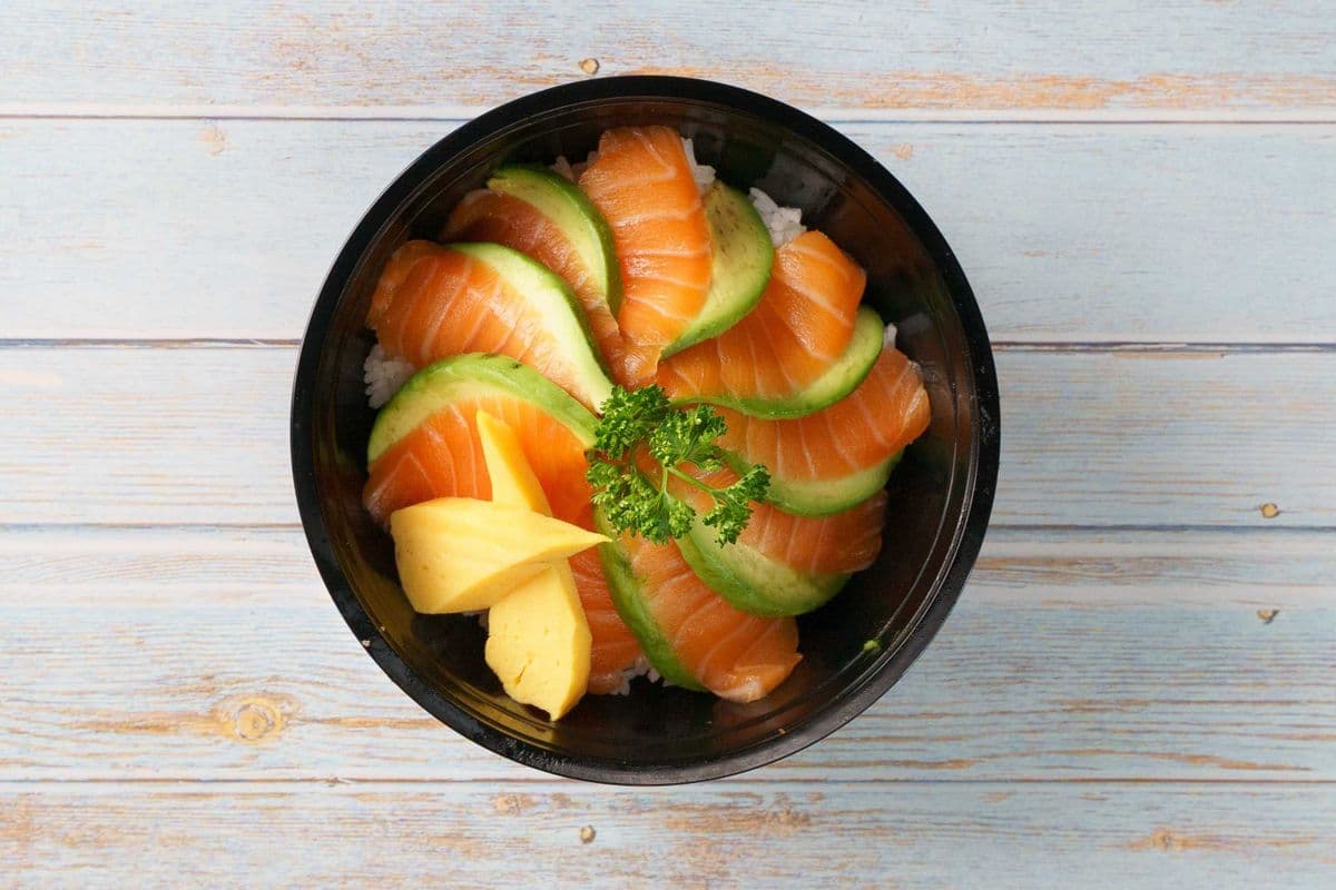 Raw Salmon Rice Bowl