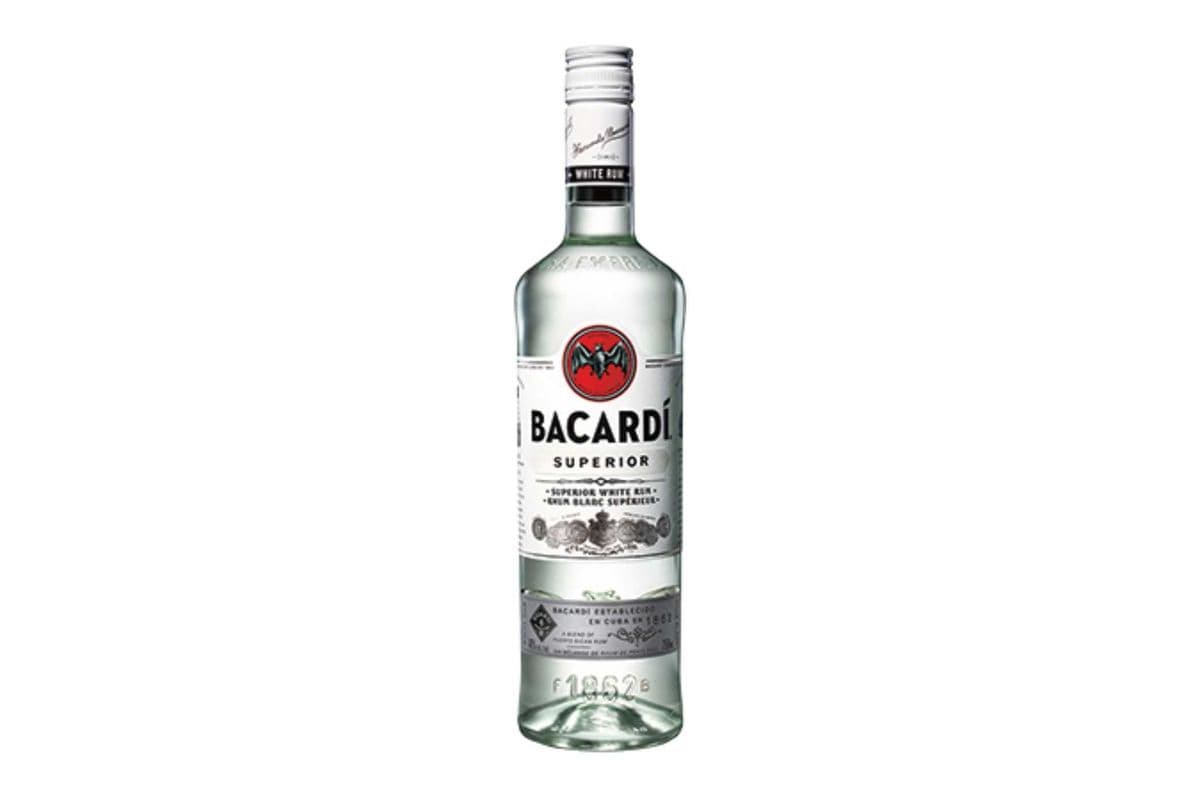 Bacardi White (1 x 750 ml)