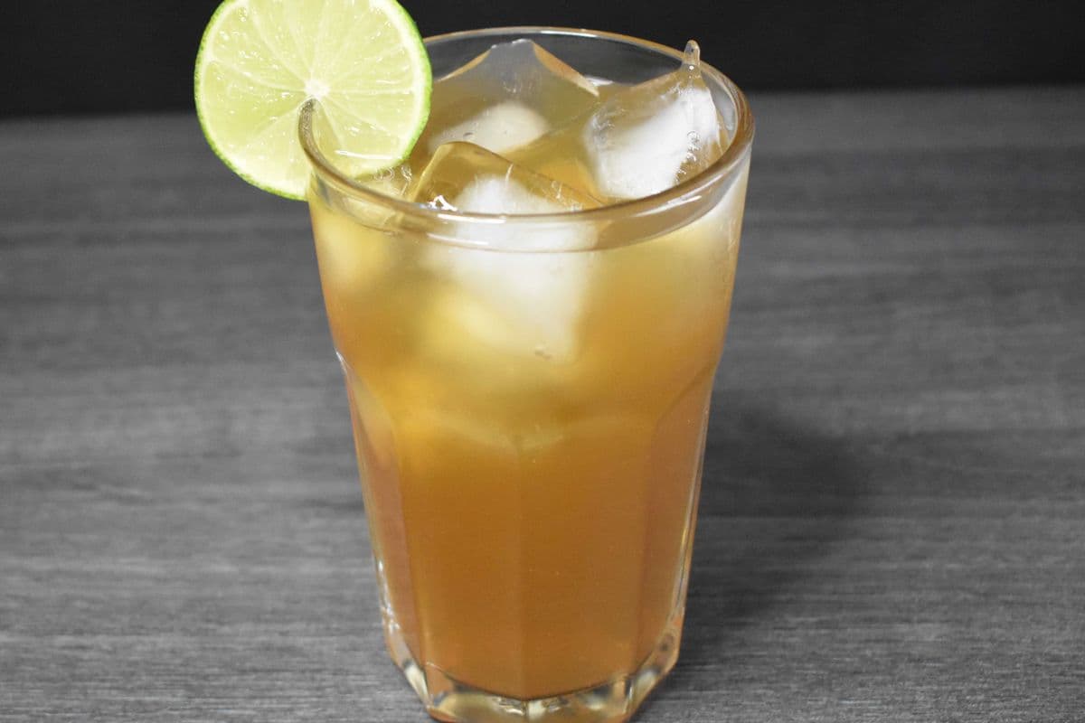 Aguapanela con Limon