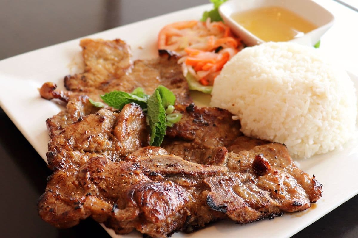 C3. Com Suon Nuong