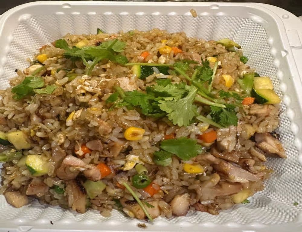 Riz frit au poulet / Chicken Fried Rice