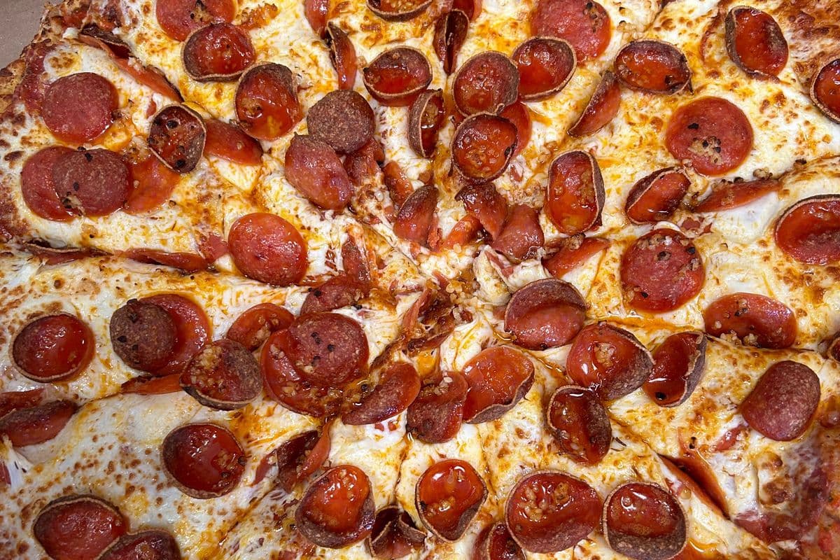 X-Large Cup n Char pizza