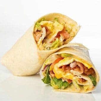 Wrap oeufs, fromage et bacon / Egg, cheese and bacon wrap