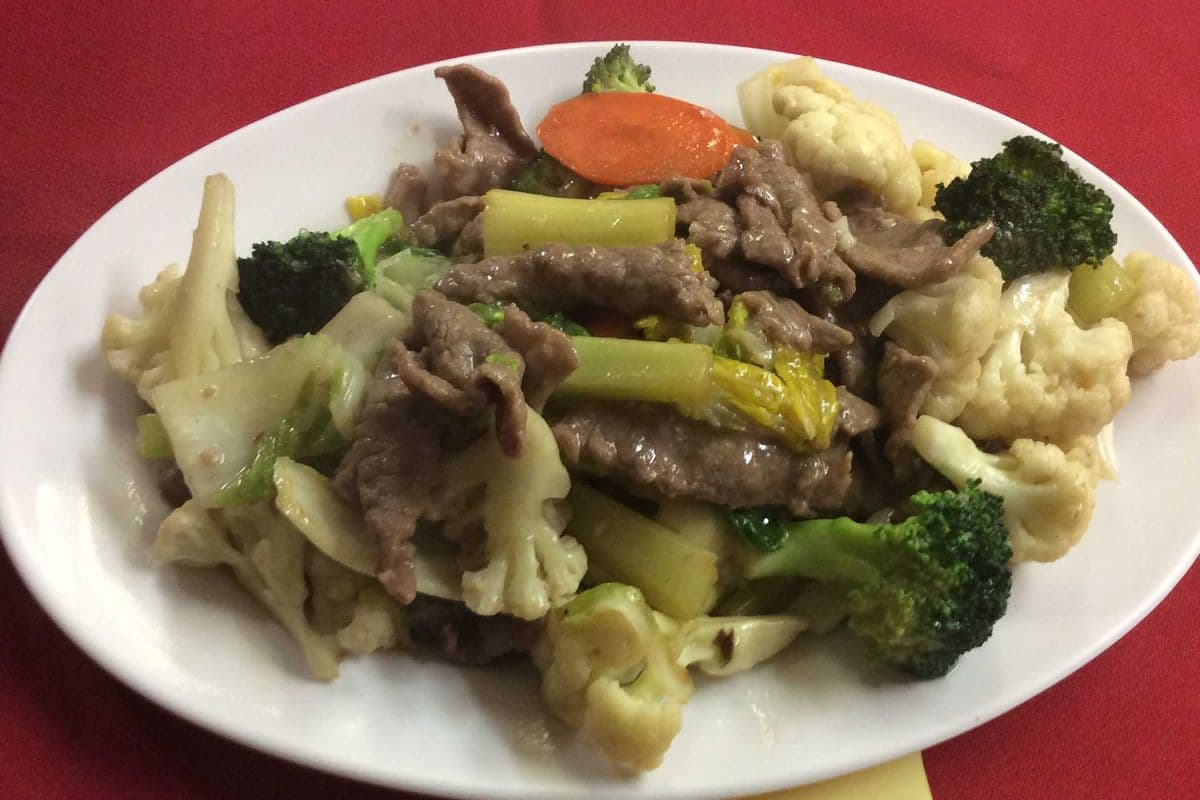 109. Beef with Vegetable Plate
