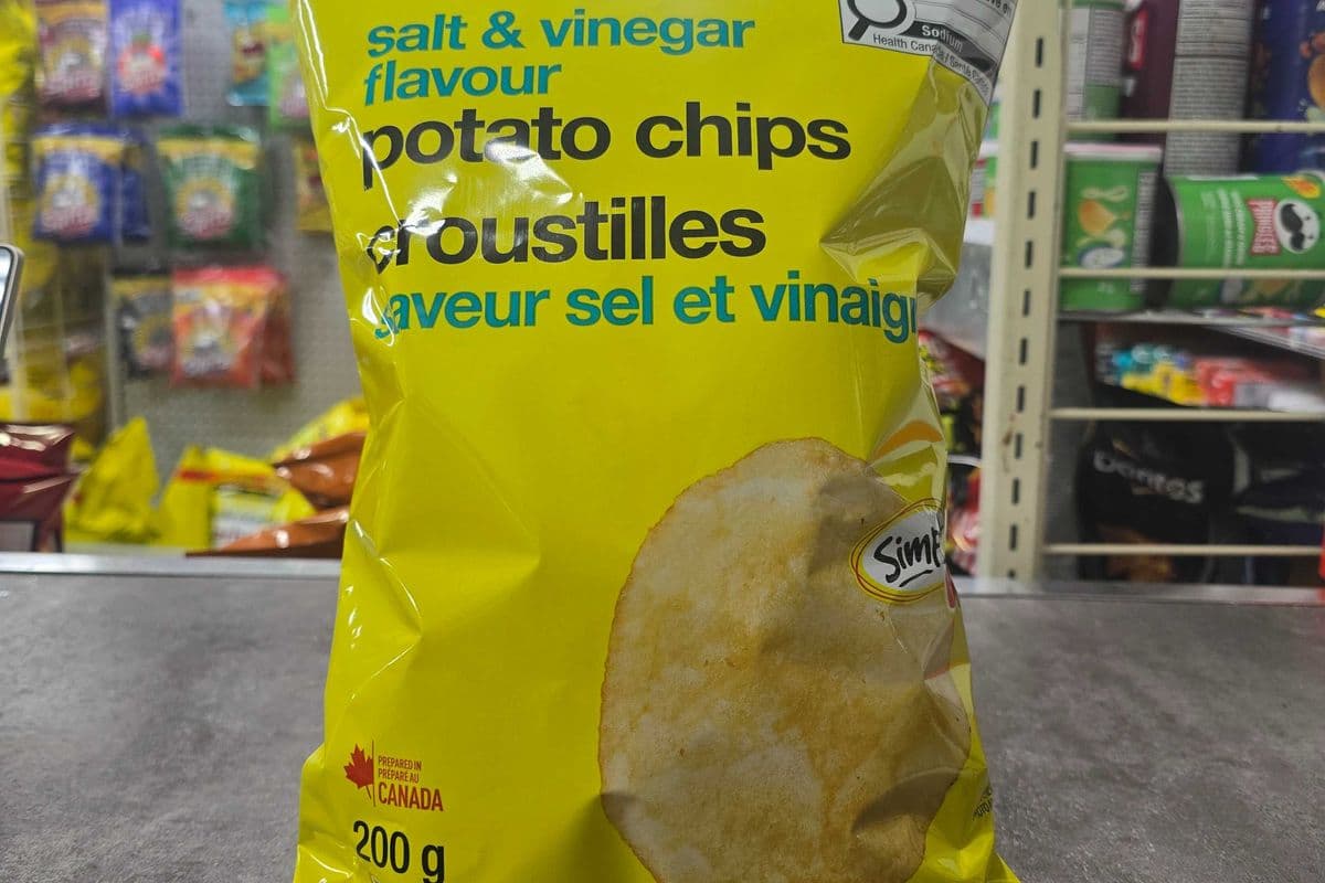 no name salt and vinegar potato chips 200g