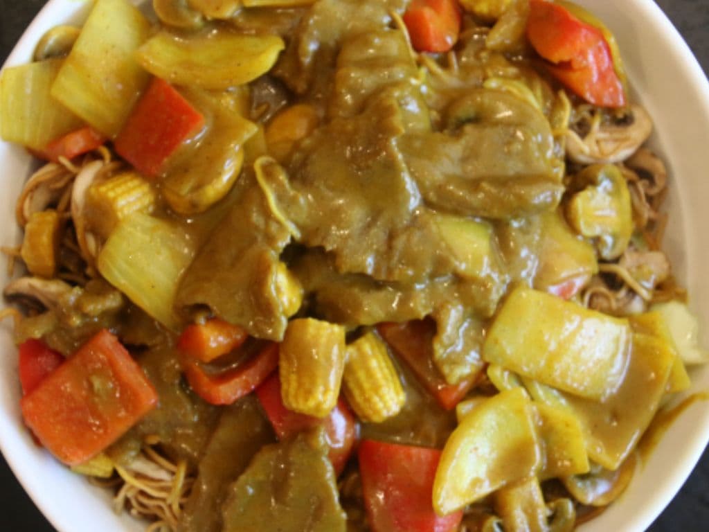 Curry Beef Chow Mein