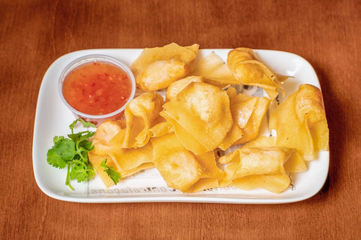 A6. Crispy Shrimp Wontons with Thai Sauce