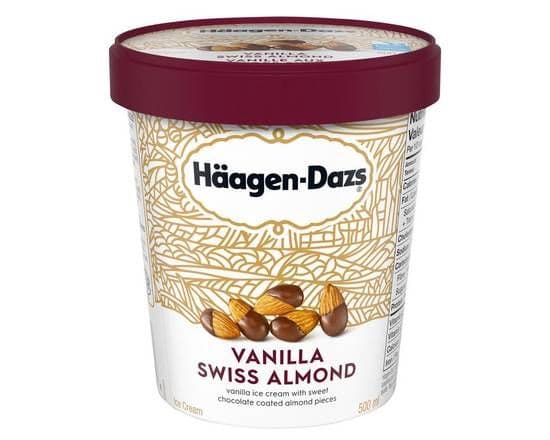 Haagen Dazs - Vanilla Swiss Almond