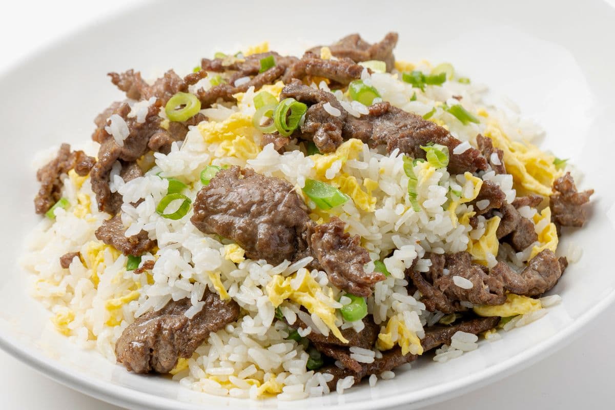 705. Beef and Egg Fried Rice 牛肉炒飯