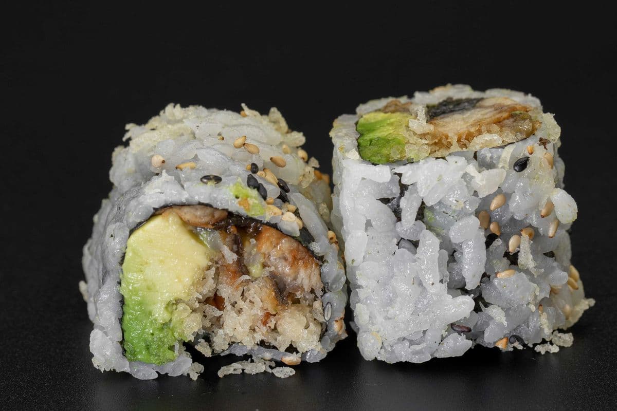 156. Crunch BBQ Eel Roll (6 pcs)