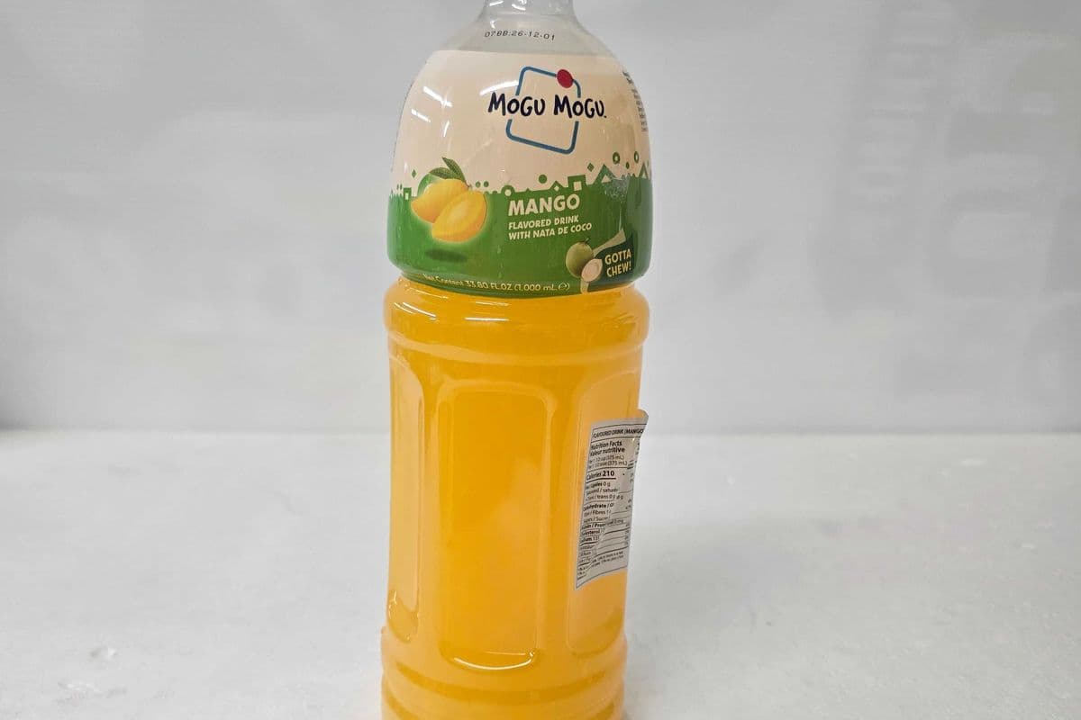 Mogu Mogu mango flavour drink 1L (1L)