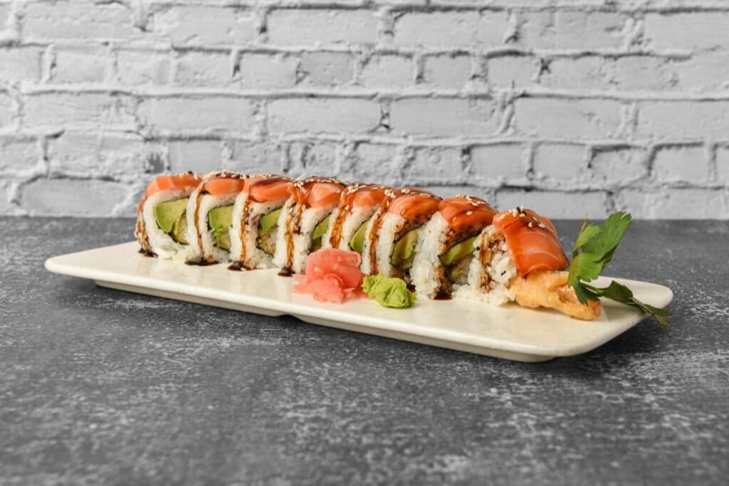 M21. Red Dragon Roll (8 pcs)