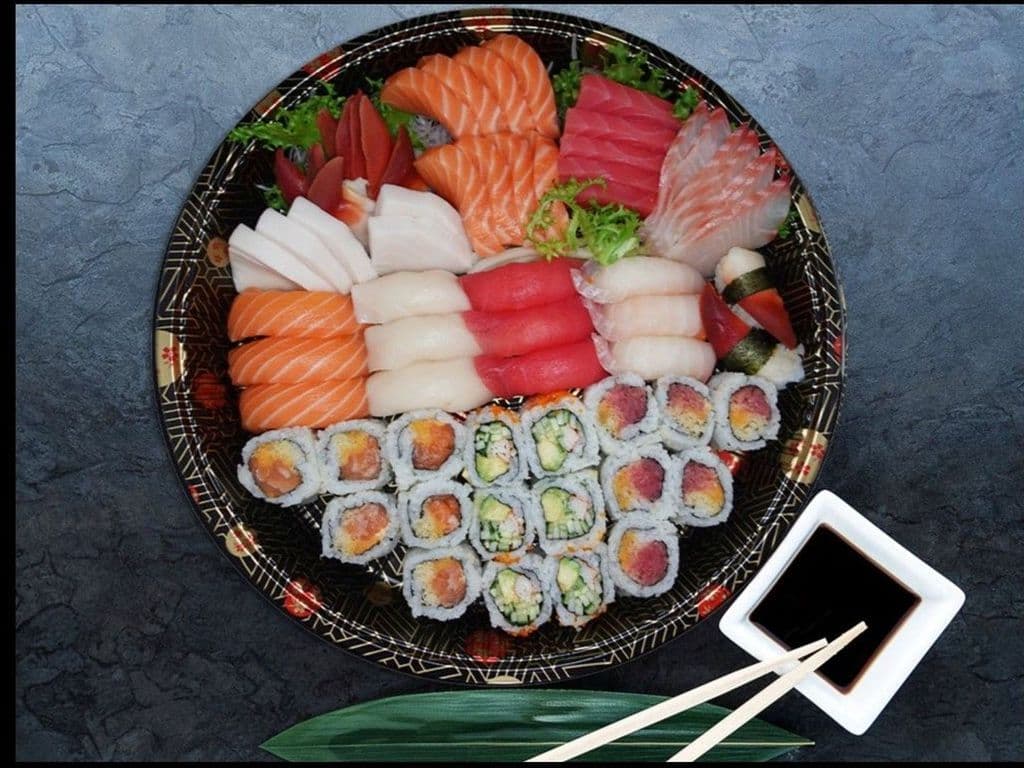 Party Trays D 63pcs
