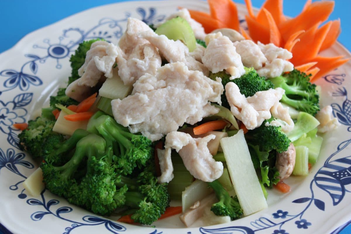 Steamed Chicken with Mixed Vegetables