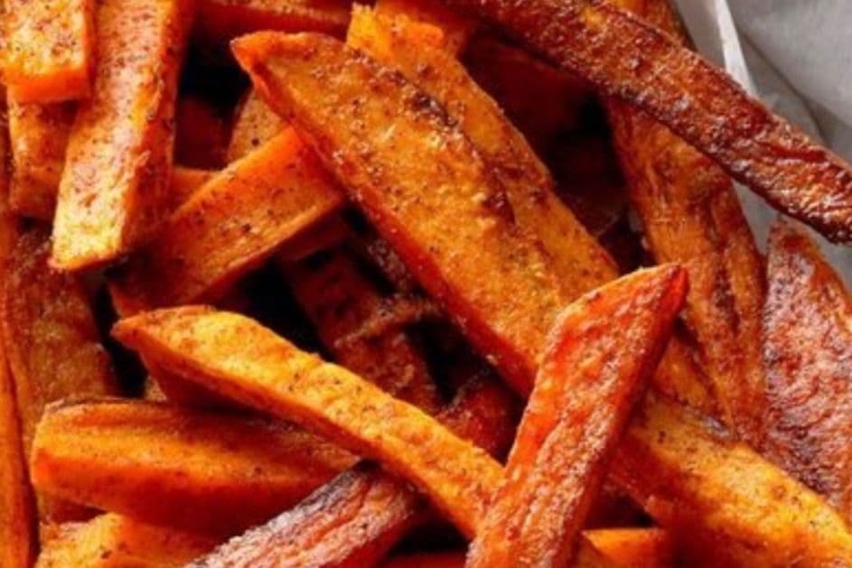 Yam Fries with spicy Mayo sauce.