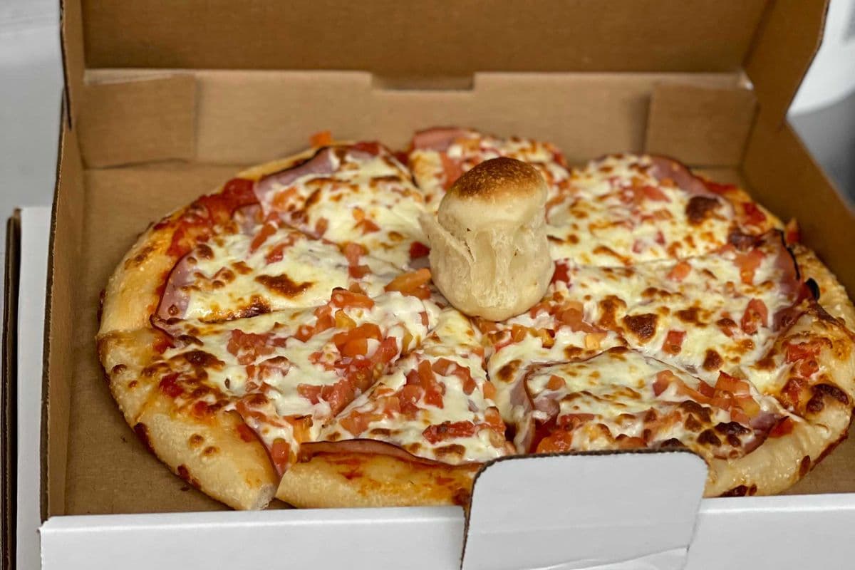 12. 10" Ham and Tomato Pizza