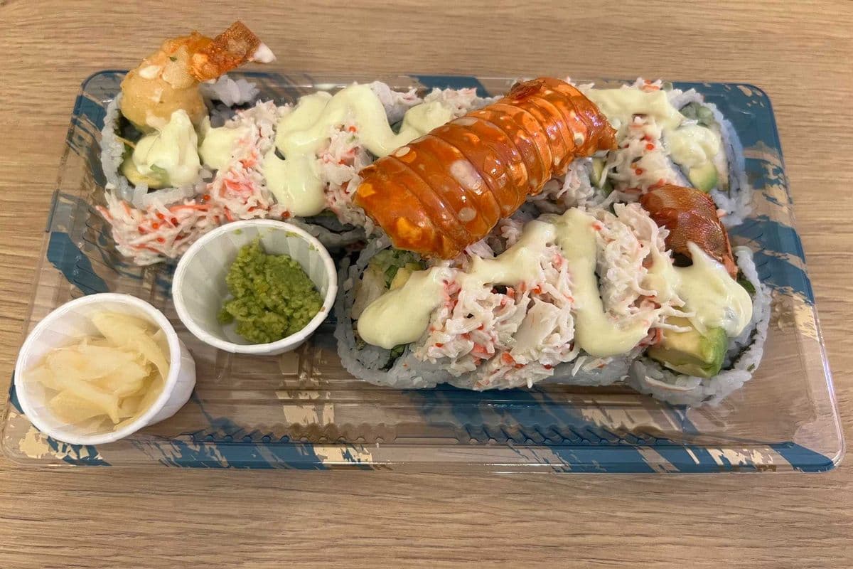 Creamy Lobster Roll (10 pcs)