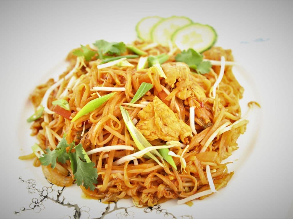 90.Pad Thai