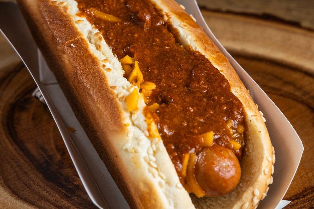 CONEY ISLAND CHILI CHEESE HOT DOG