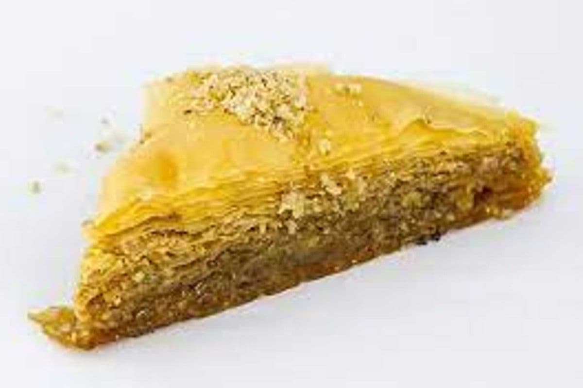 Baklava slice (Medium)