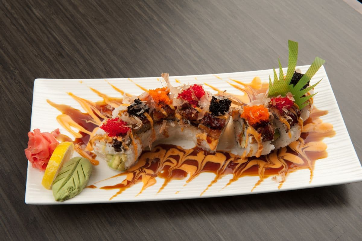 Black Dragon Roll (8 pcs)