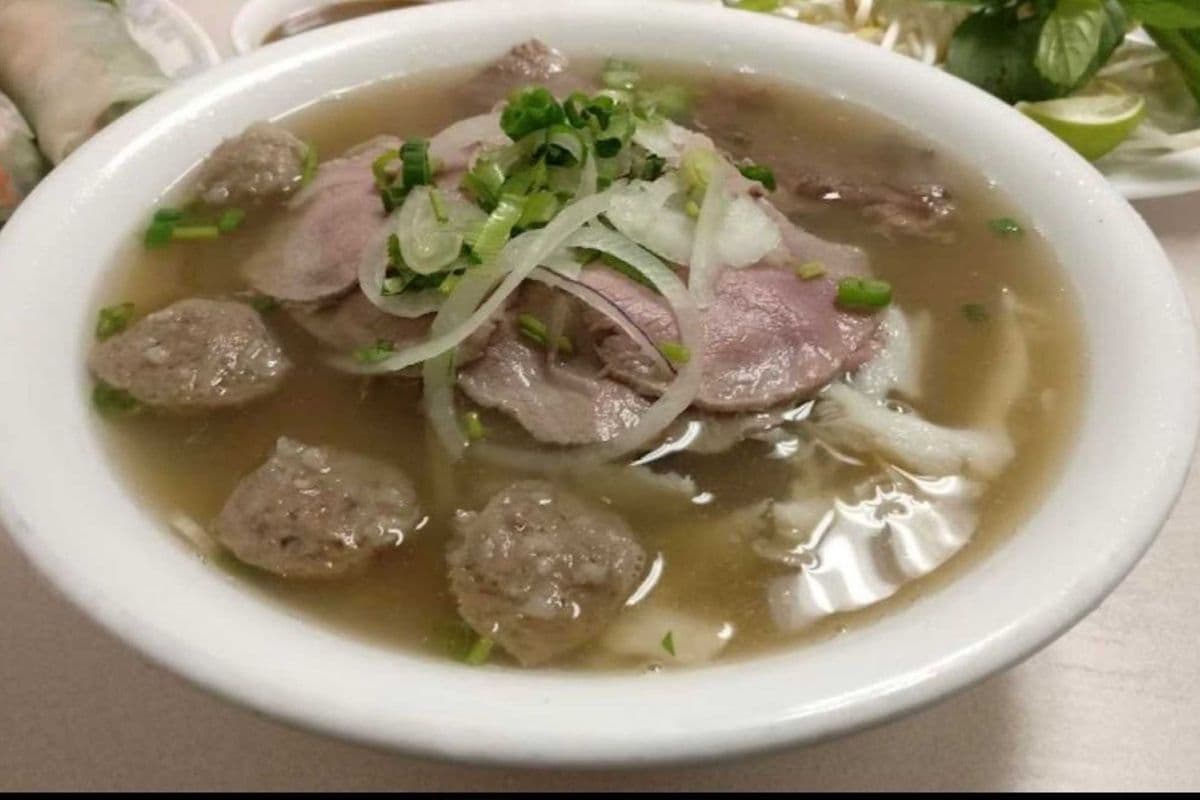 4. Beef Rice Noodle Soup & Beef Balls