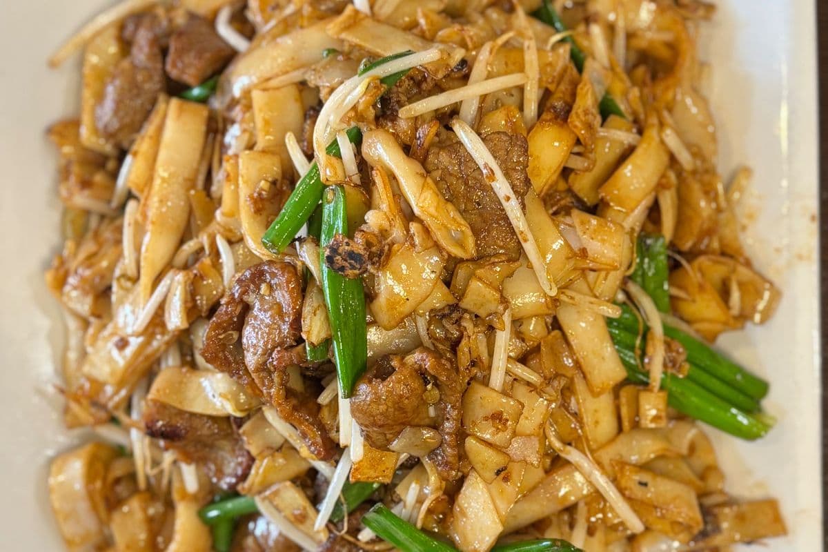 51. Beef Chow Fun