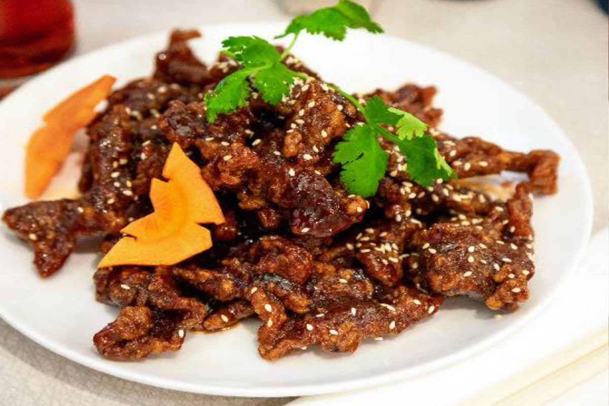 Spicy Crispy Beef with Ginger Sauce