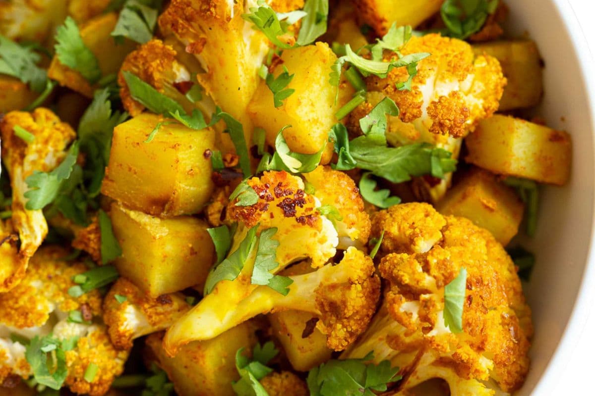 Aloo Gobhi (Regular Large)