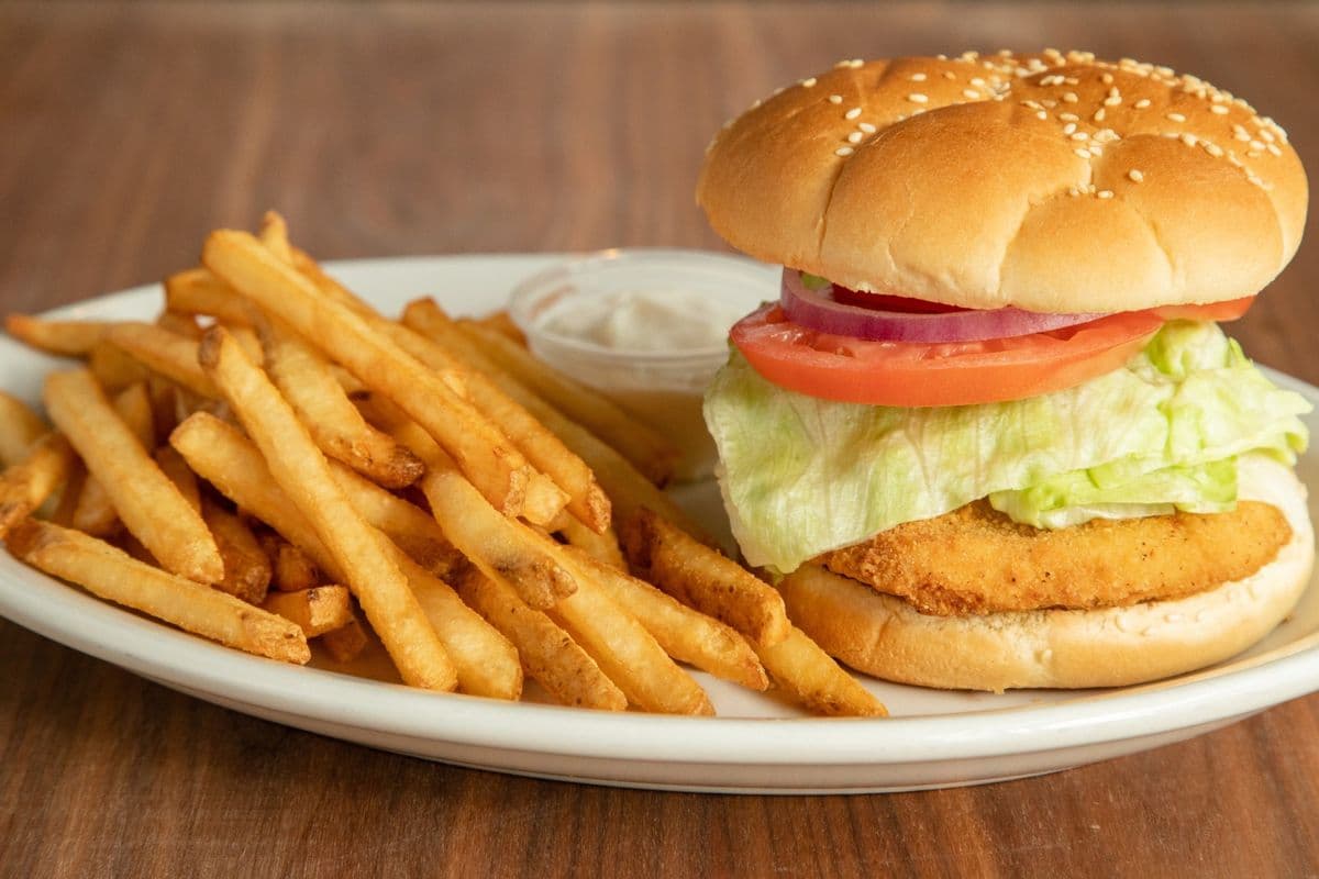 Duff’s Crispy Chicken Sandwich