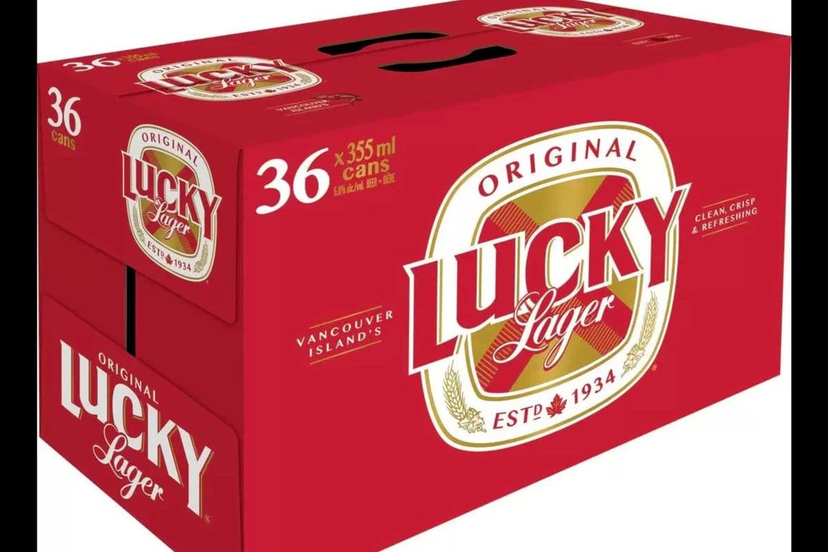 LUCKY LAGER (36 x 355ML CANS) (36 x 355ML)
