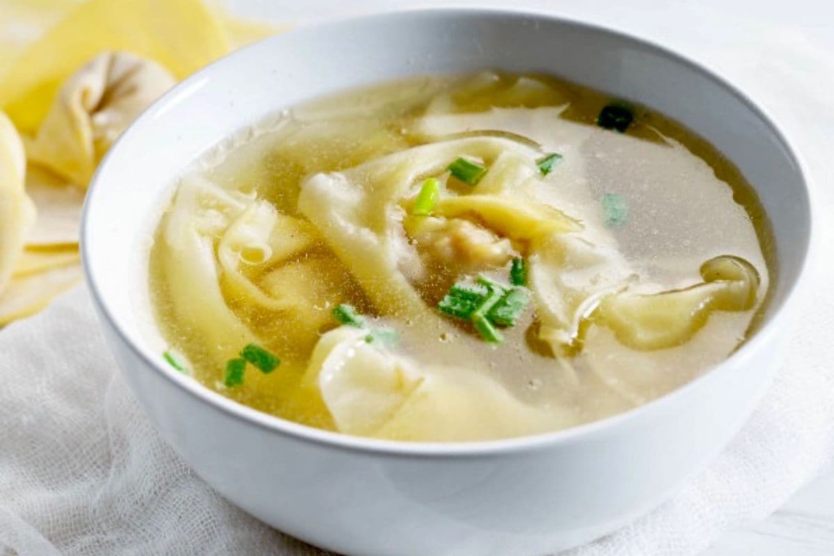 14. Wonton Soup (Small) (6 pcs)