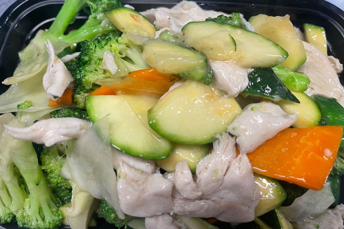 C13. Chicken Chop Suey
