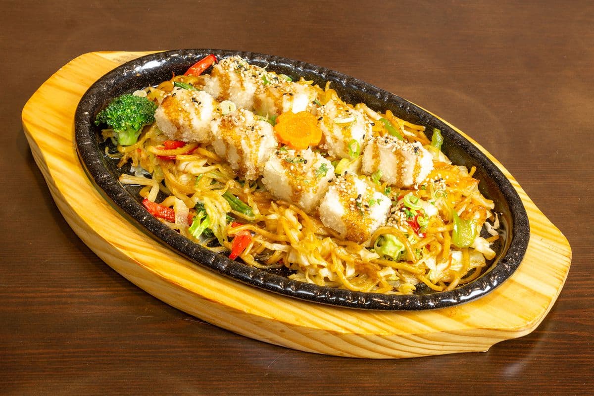 56. Tofu Yakisoba