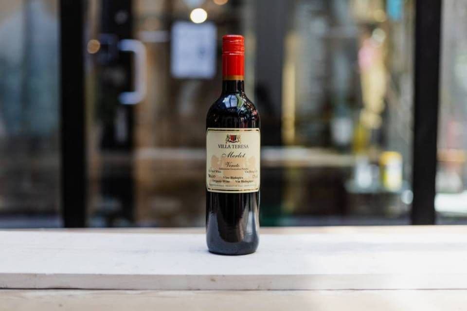 Villa Teresa Organic Merlot, 750ml Bottle Red Wine (12% ABV)