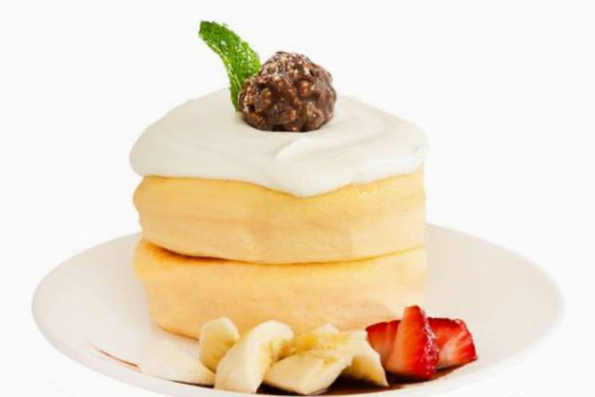 Nutella Banana Soufflé Pancake