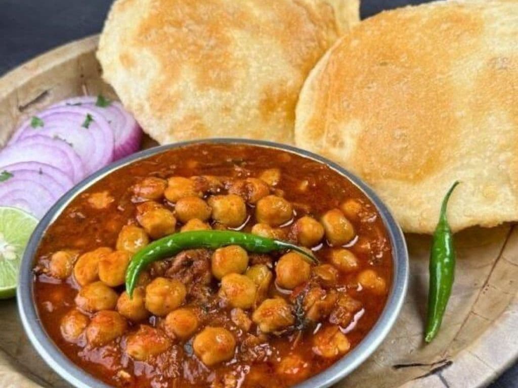 Chole Puri