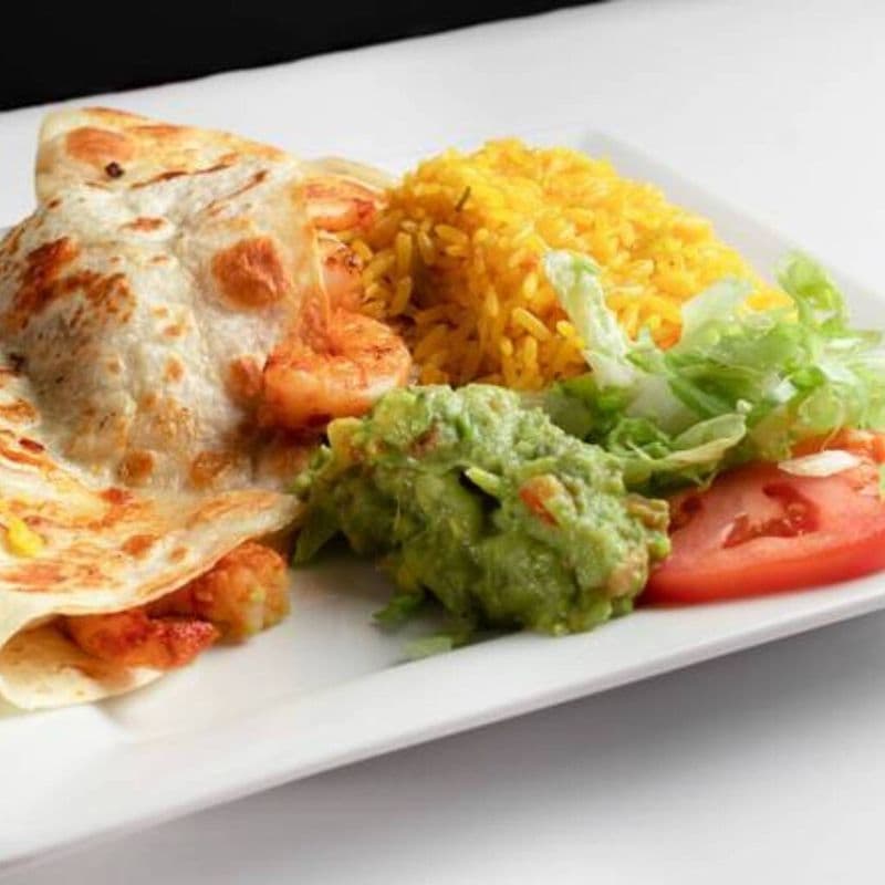 Quesadillas / Quesadillas + Free Drink