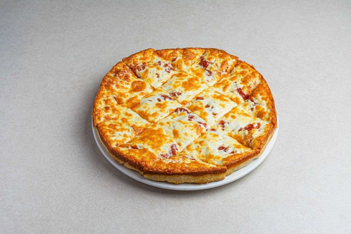 #8 10" Medium Salami Classic Pizza