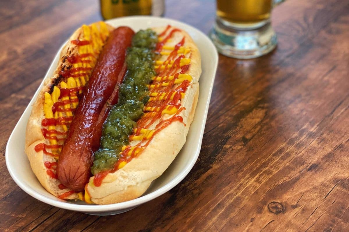 Plain Betty Hot Dog