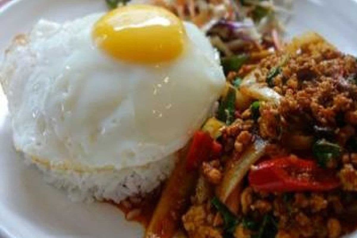 🌶️ Moo Sap (Thai Basil Pork Rice Bowl)