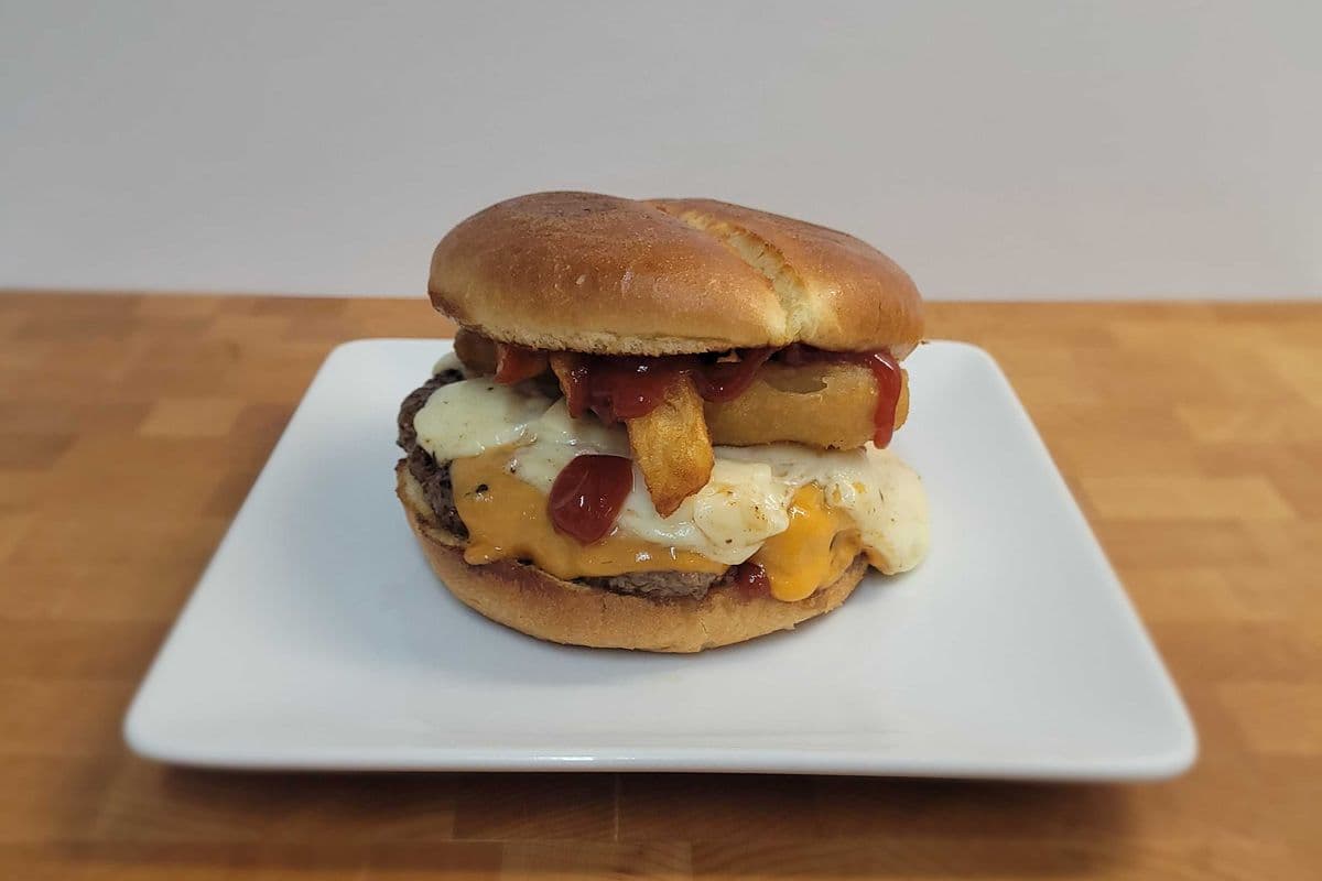 Inter Fromage (Intermediate Cheese Burger)