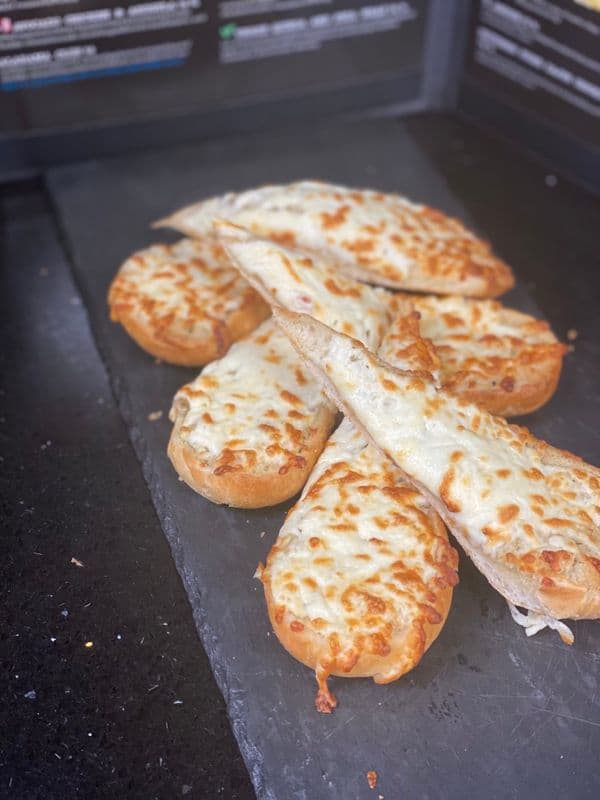Baked Vienna Garlic Cheese Bread