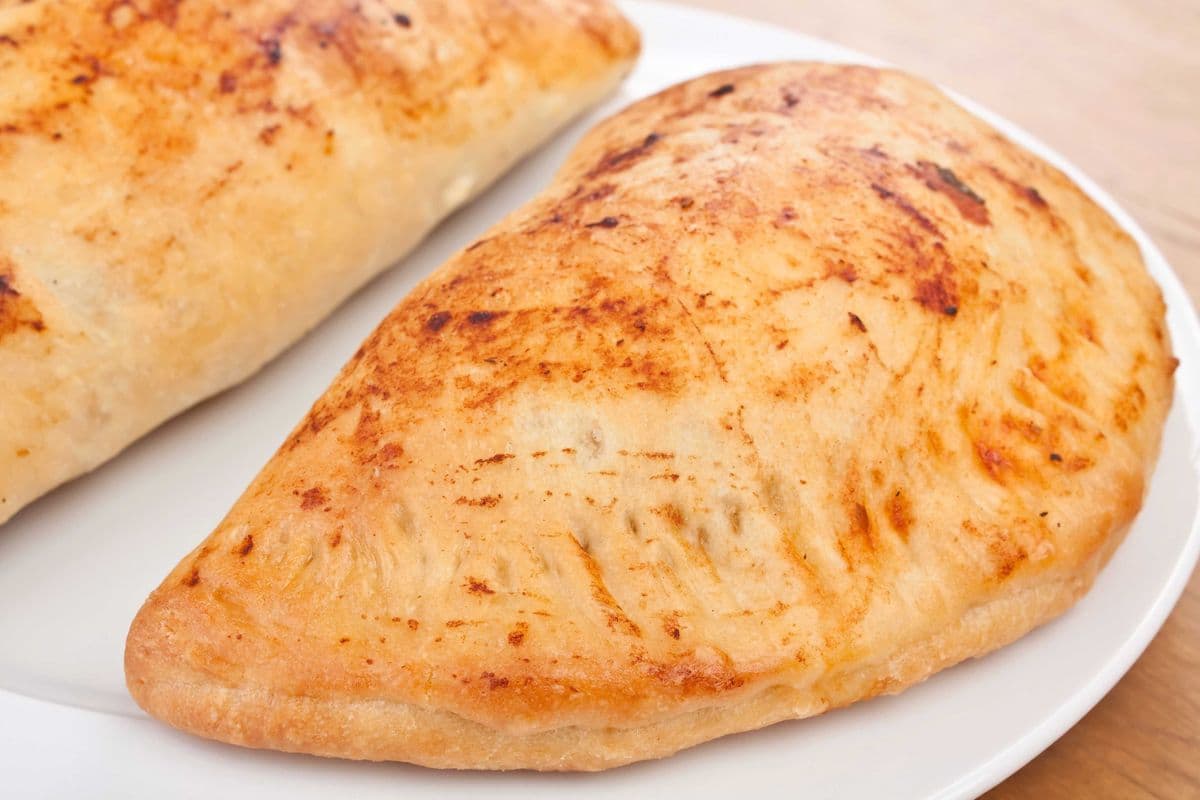 Original Calzones