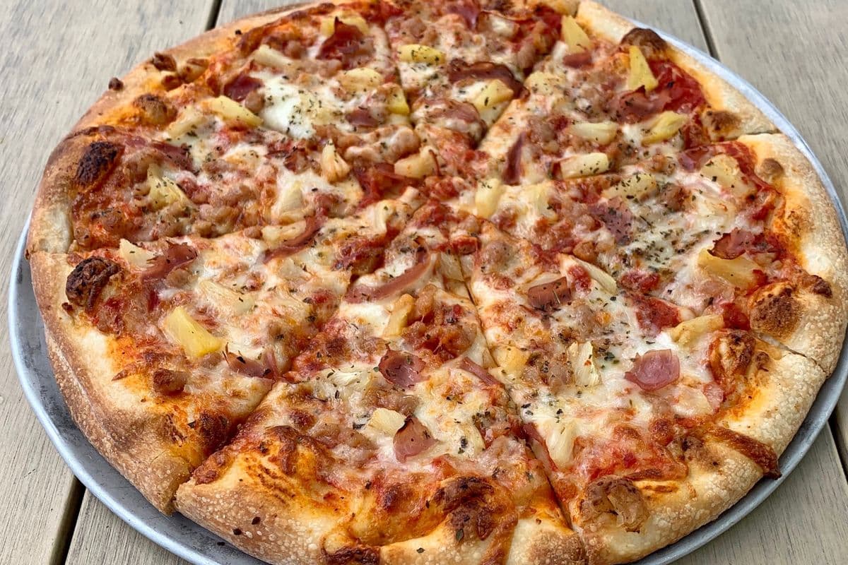 12" Medium Hawaiian Pizza
