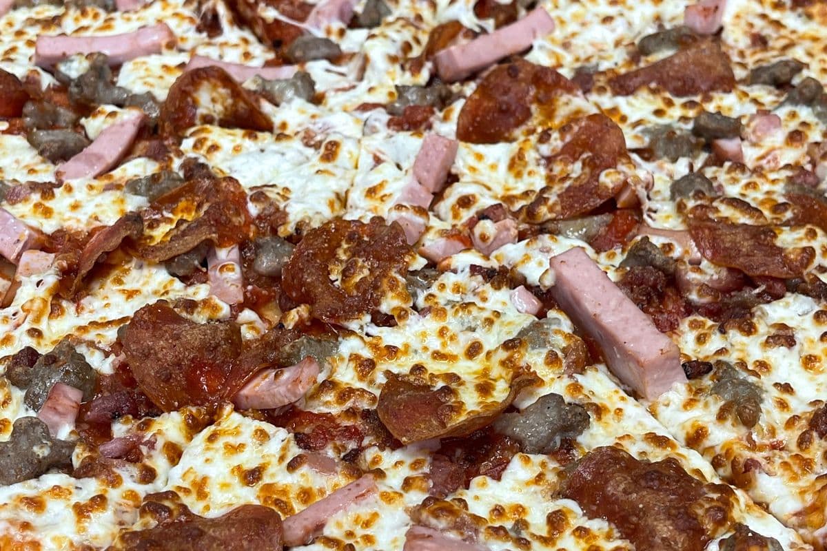 Medium The Meats Pizza
