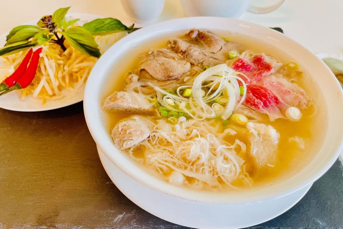 Sweet Basil Delux Noodle Soup