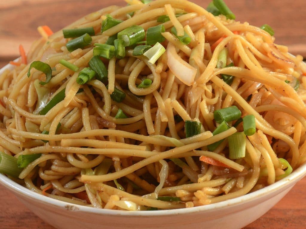 Veg Hakka Noodles