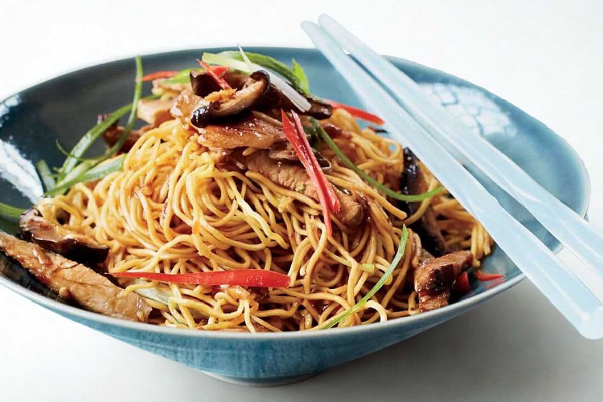 Roast Pork Egg Noodle