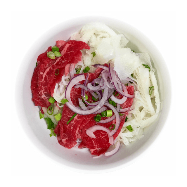 P10. Rare Beef, Tripe Pho-訂麵湯-Phở Tái Sách